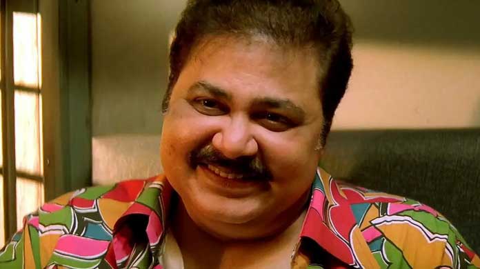 Satish Shah, Star of ‘Sarabhai vs Sarabhai’ and Bollywood Films, Dies at 74