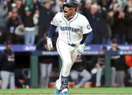 Mariners End 24-Year Drought with Thrilling 15-Inning Victory Over Tigers