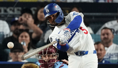 Clayton Kershaw struggles in relief! Phillies take Game 3, 8-2! . Watch Now