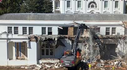 White House Demolition Sparks Controversy as Trump’s Ballroom Project Begins